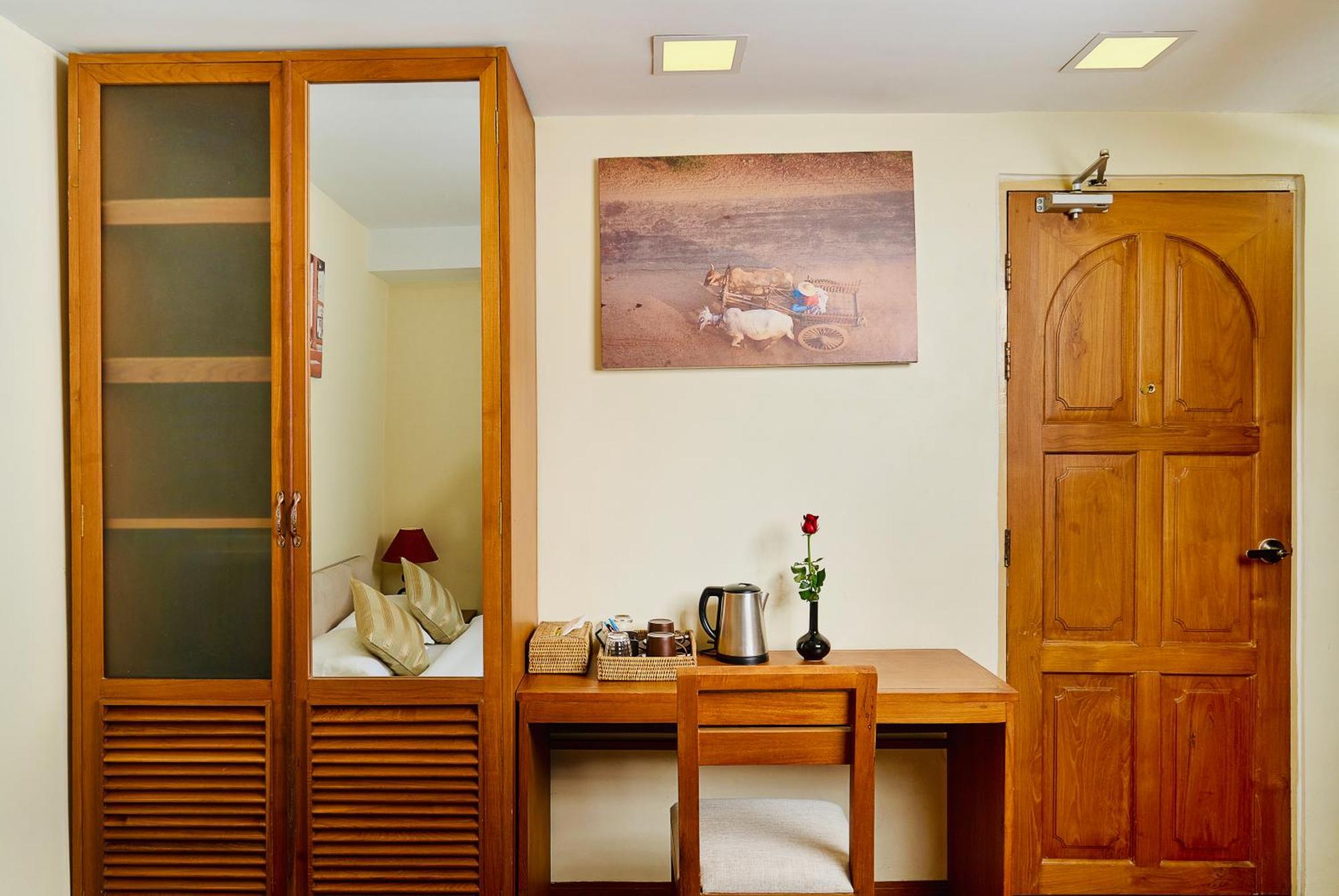 Ambassador Hill Hotel Yangon